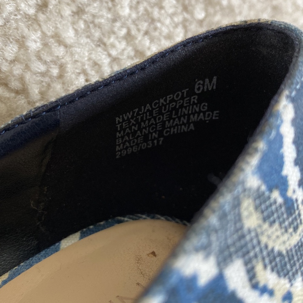 EUC Nine West print heels - Picture 6 of 8